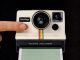 Polaroid demanda a Fujifilm el pago de derechos por los bordes de su película instantánea cuadrada