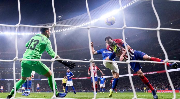 «Para un Barça-Madrid hay fotógrafos que llegan 12 horas antes del partido» Diego G. Souto, especialista en foto deportiva