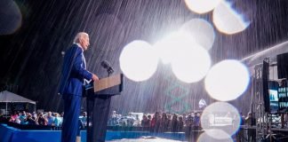 Biden-Adam-Schultz-portada