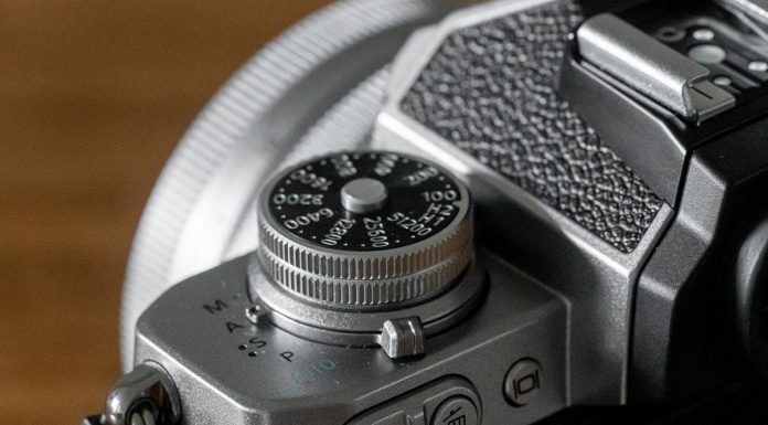 6 alternativas económicas a la Nikon Zfc Nikon-Zfc-Photolari-08