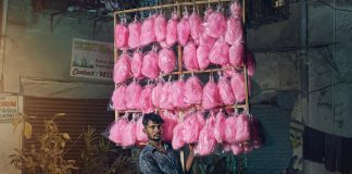 ‘Candy Man’ – shot in Mumbai, India February 2022. Pictured: Pappu Jaiswal