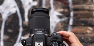 Canon EOS R100-10