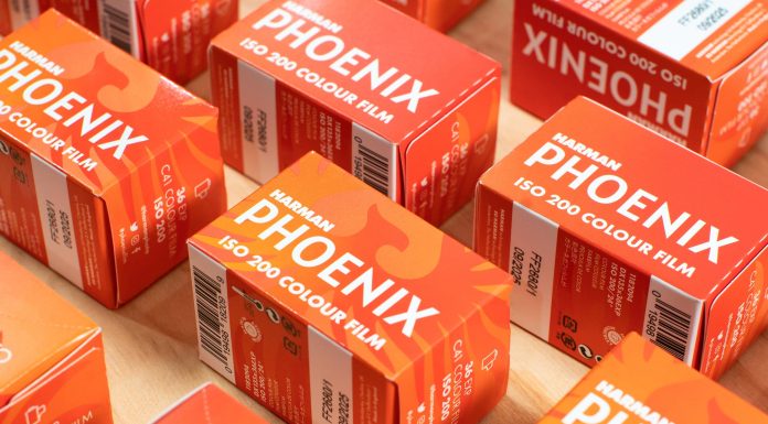 Harman Phoenix, la nueva película de color que quiere hacer frente al monopolio de Kodak Harman-pelicula-Sales-Plata-01