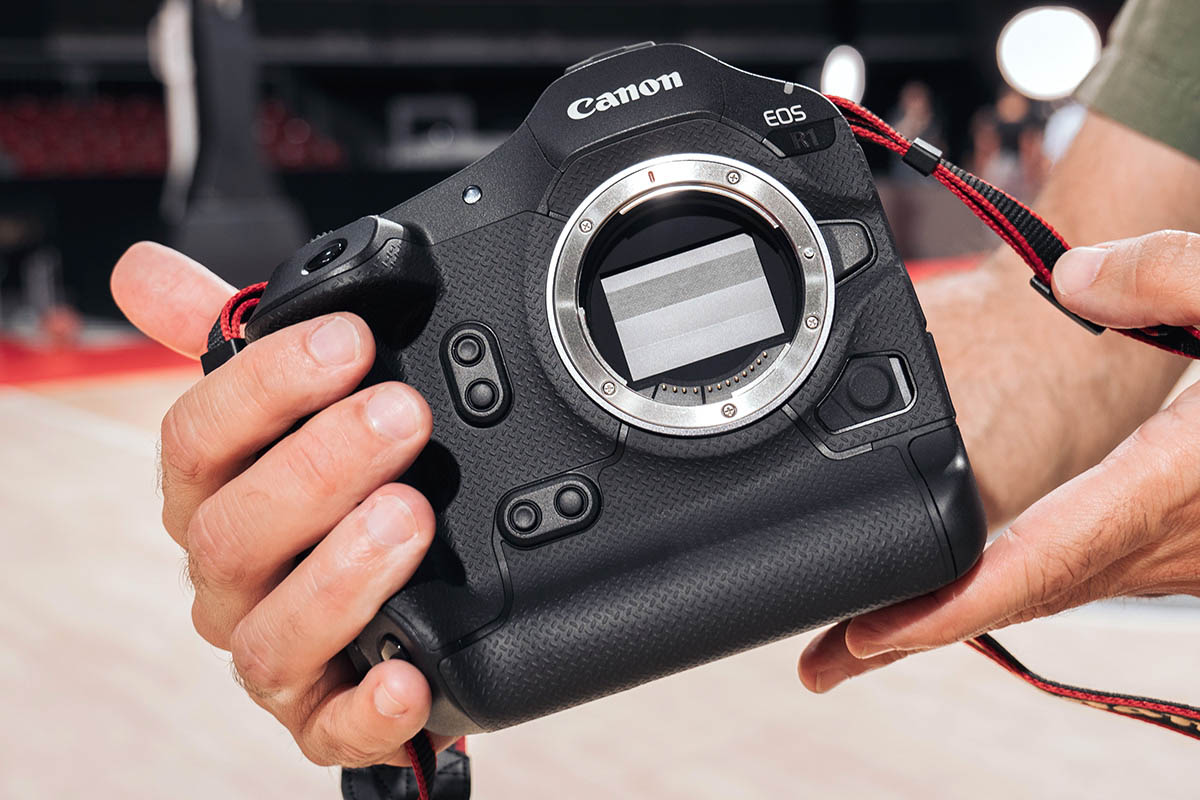 Canon EOS R1_15