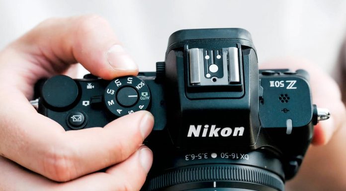 Nikon-Z50-II_oficial_02