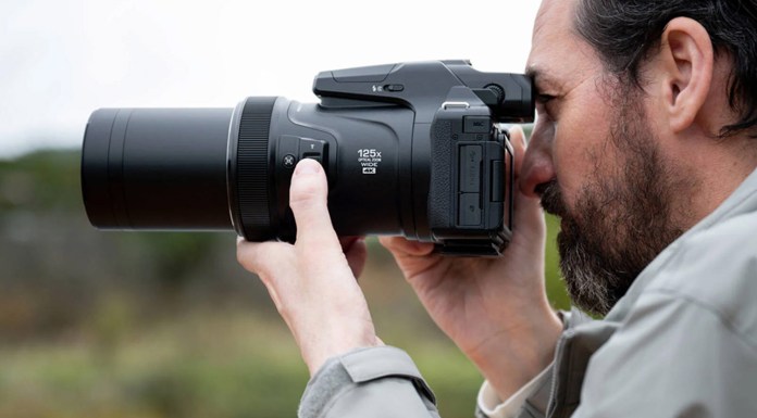 Coolpix_P1100_oficial_003