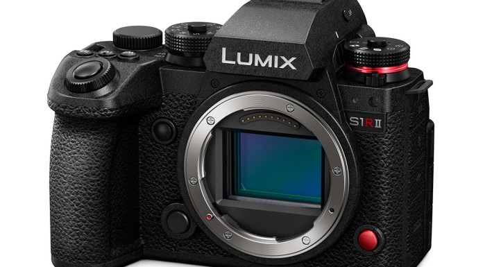 Panasonic_Lumix_S1RII_Oficial_03