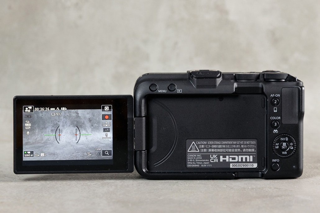 Canon R50V_Photolari_11