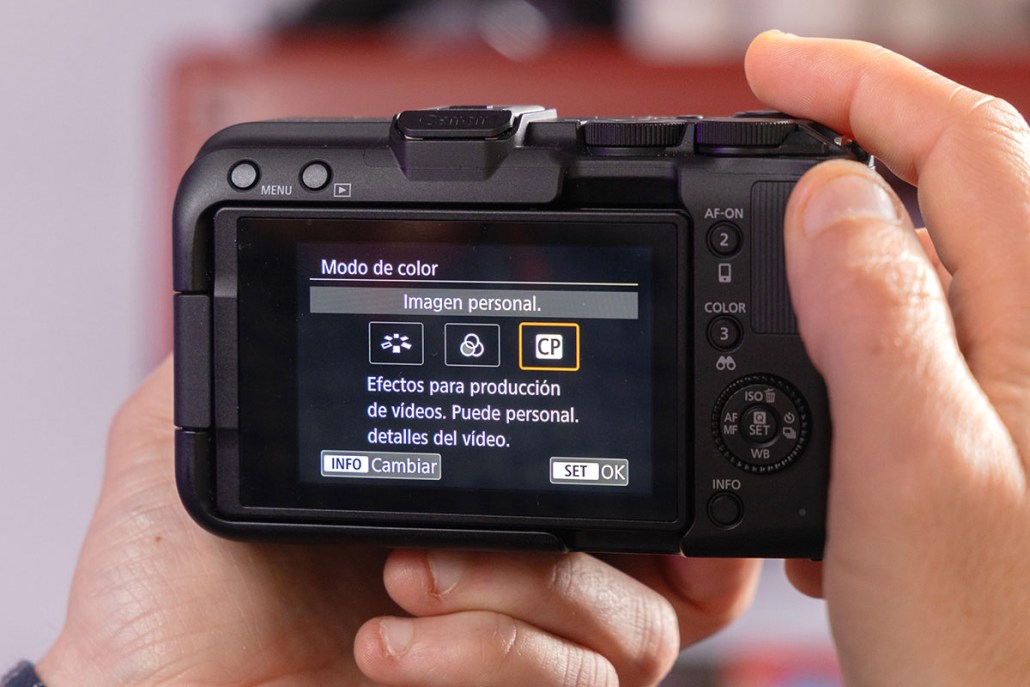 Canon R50V_Photolari_22