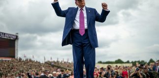 Trump_portada_foto_Daniel_Torok_White_House