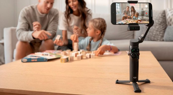 El DJI Osmo Mobile 8 llega con soporte para Apple DockKit y panorámicas de 360 grados dji-osmo-mobile-8-7