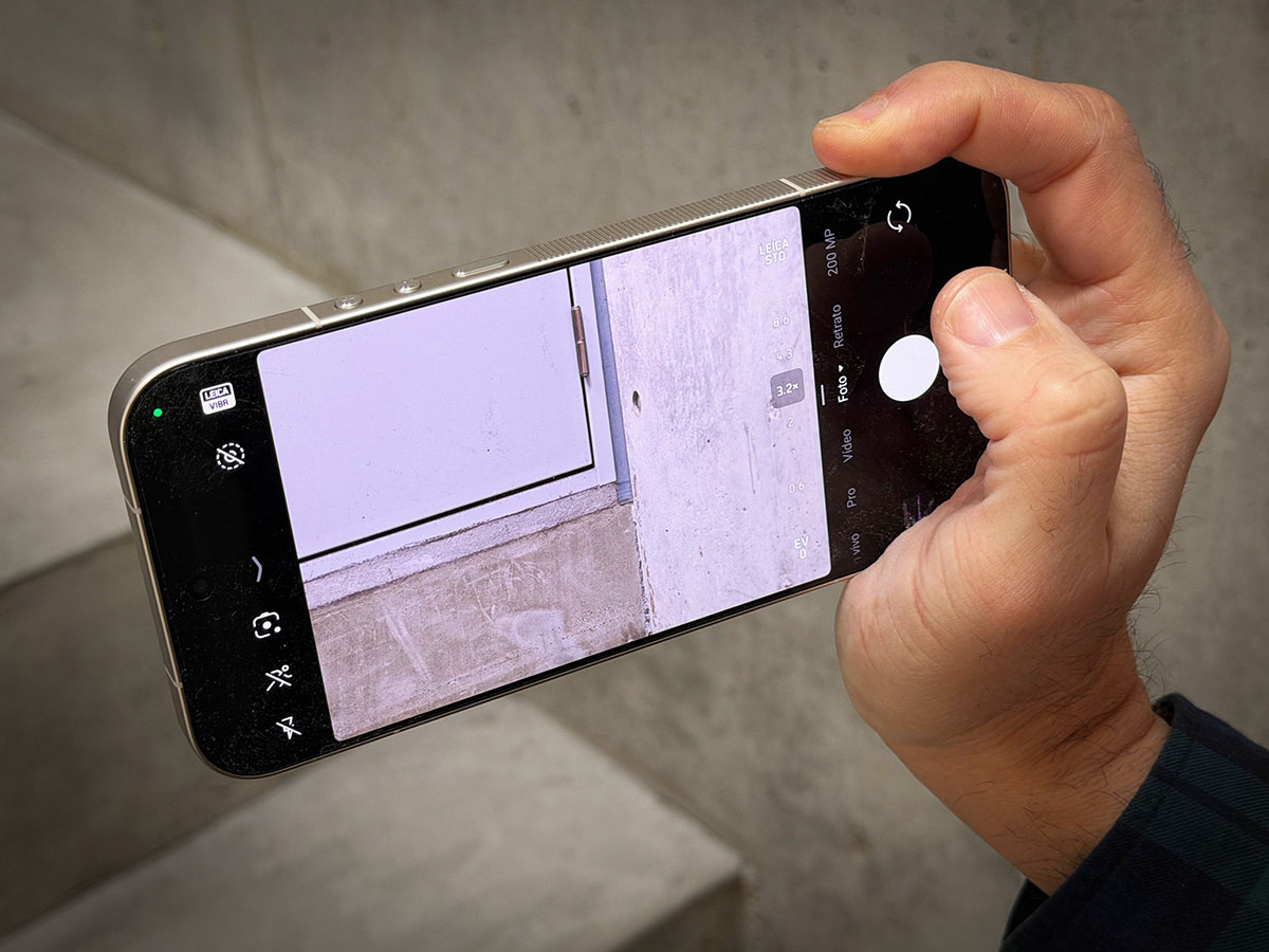 Leica Leitzphone_photolari_02