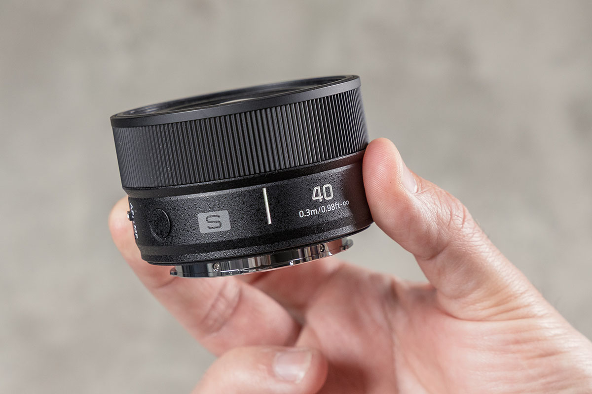 Panasonic 40 mm f1.2_01