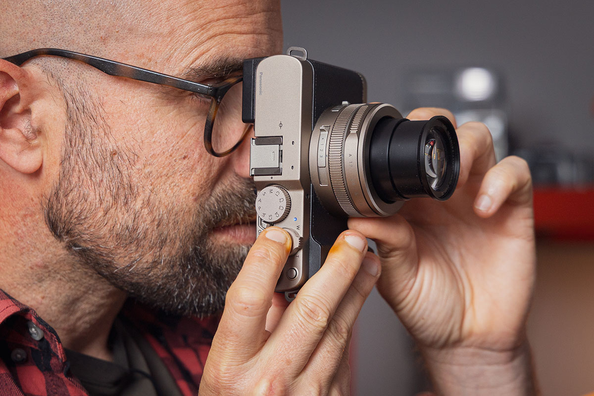 Panasonic L10_17