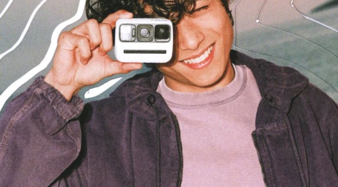 Polaroid-go