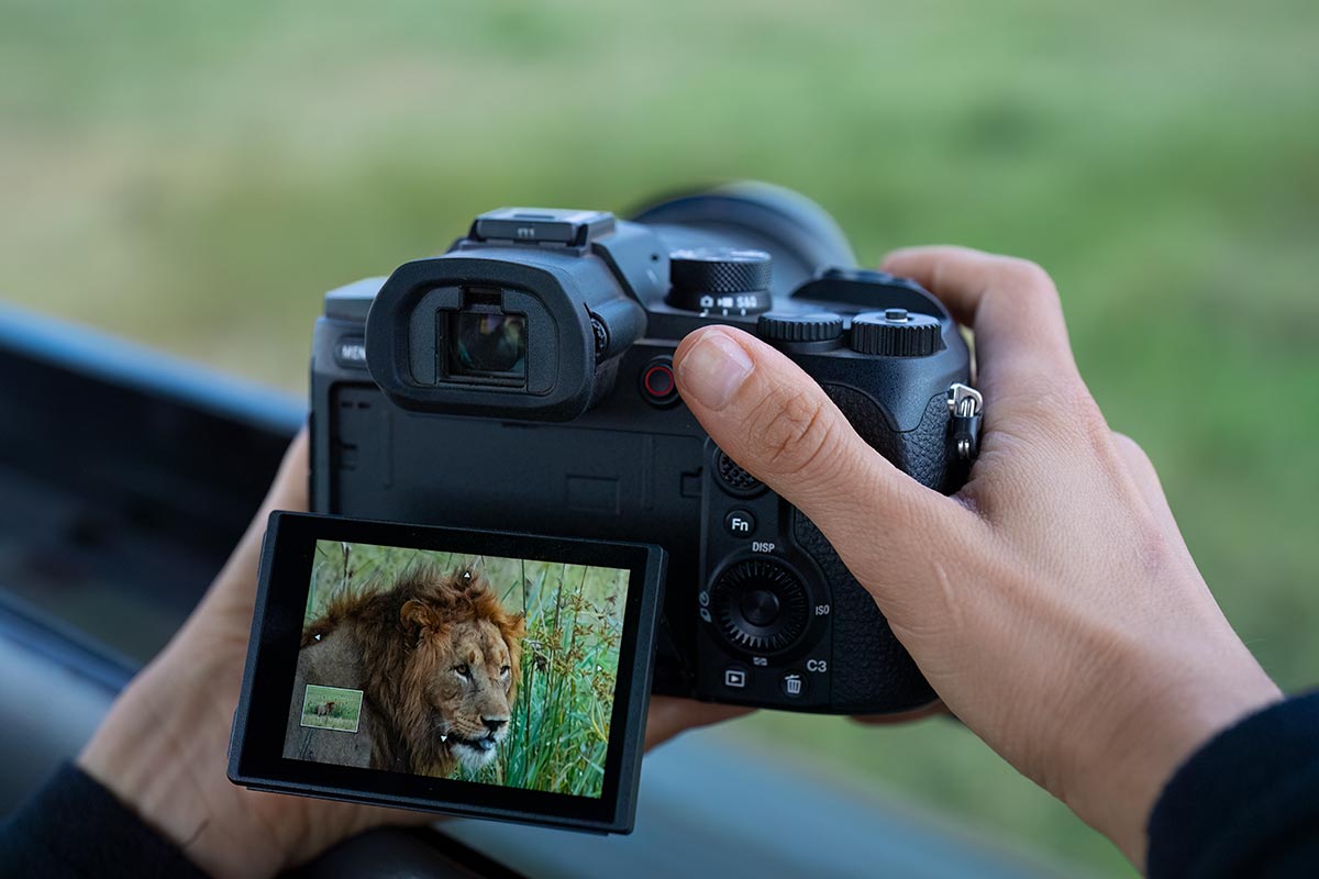 Sony RX10 V_oficial_03