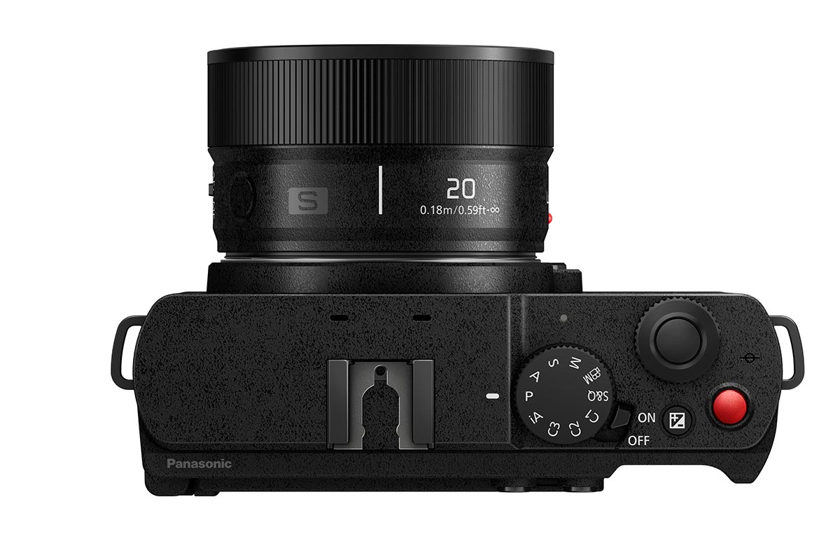 Lumix_20mm_02