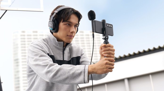 Sony ECM-AX10, un curioso micrófono compacto para smartphones con audio espacial Sony-ecm-ax10-3